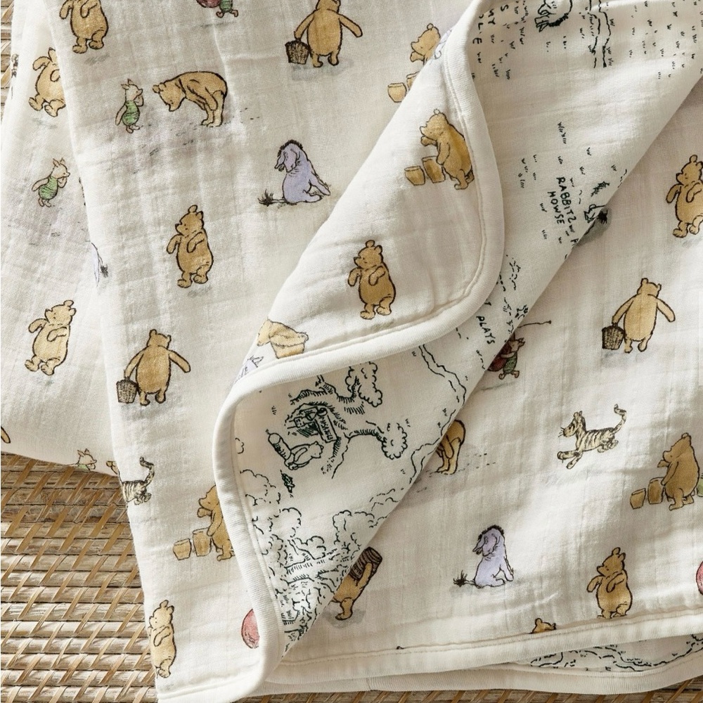 Disney Winnie the Pooh Oversized Organic Muslin Baby Blanket